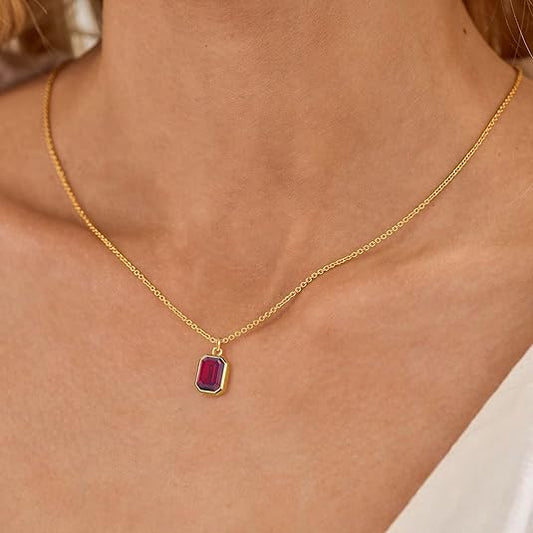 Paperclip Lagrad Rubin Halsband | Guld