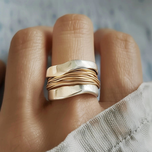 Silver och Guld Wrapped Ring