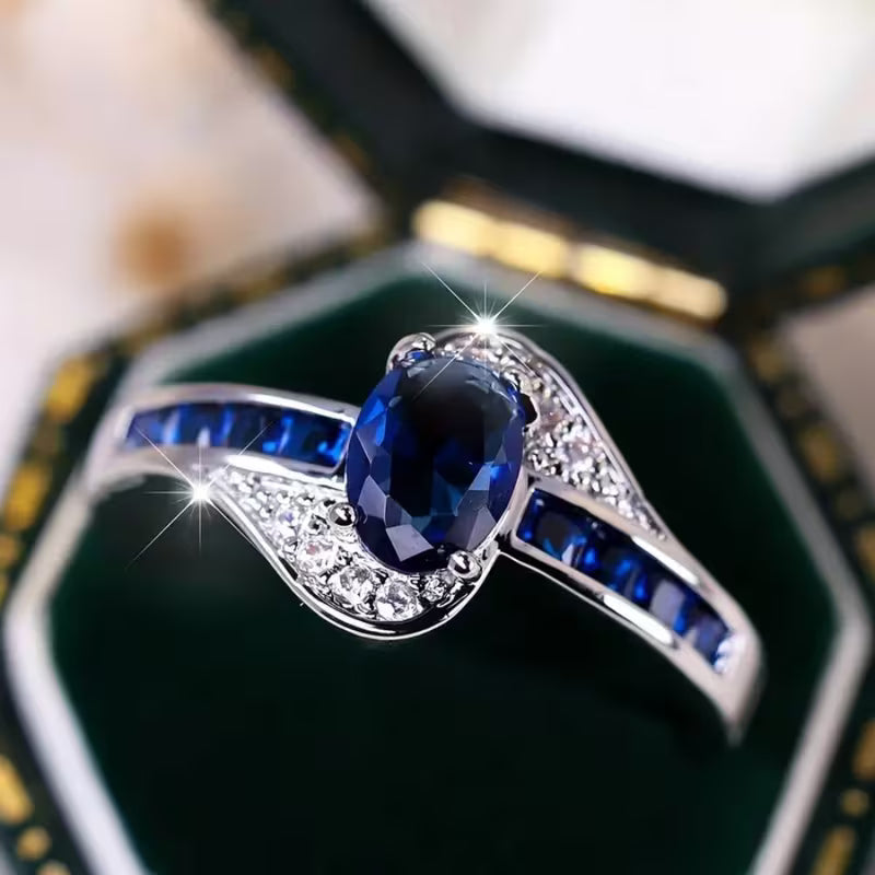 Safir Flow Ring | Vitguld