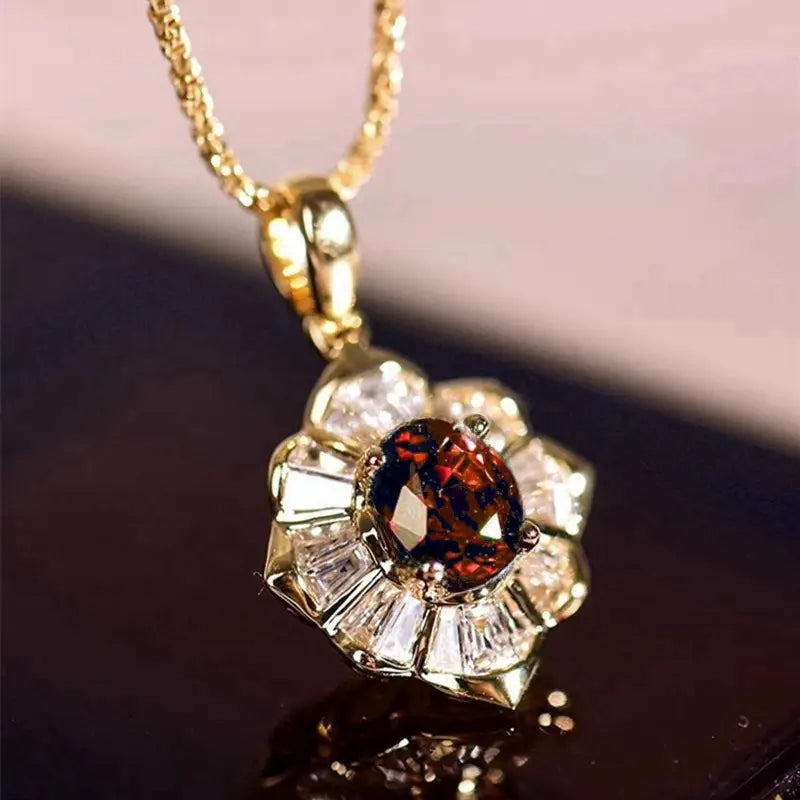 Kavella Solcrimson Halsband | Guld