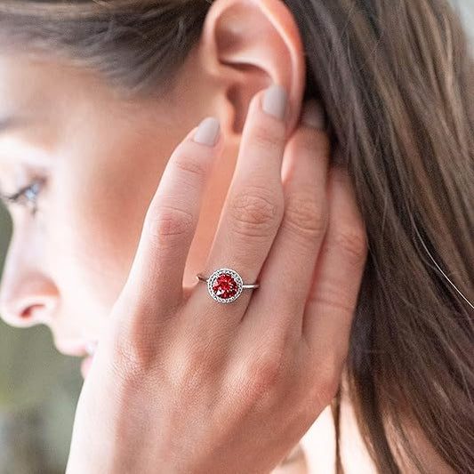 Crimson Glow Promise Rubin Ring | Vitguld
