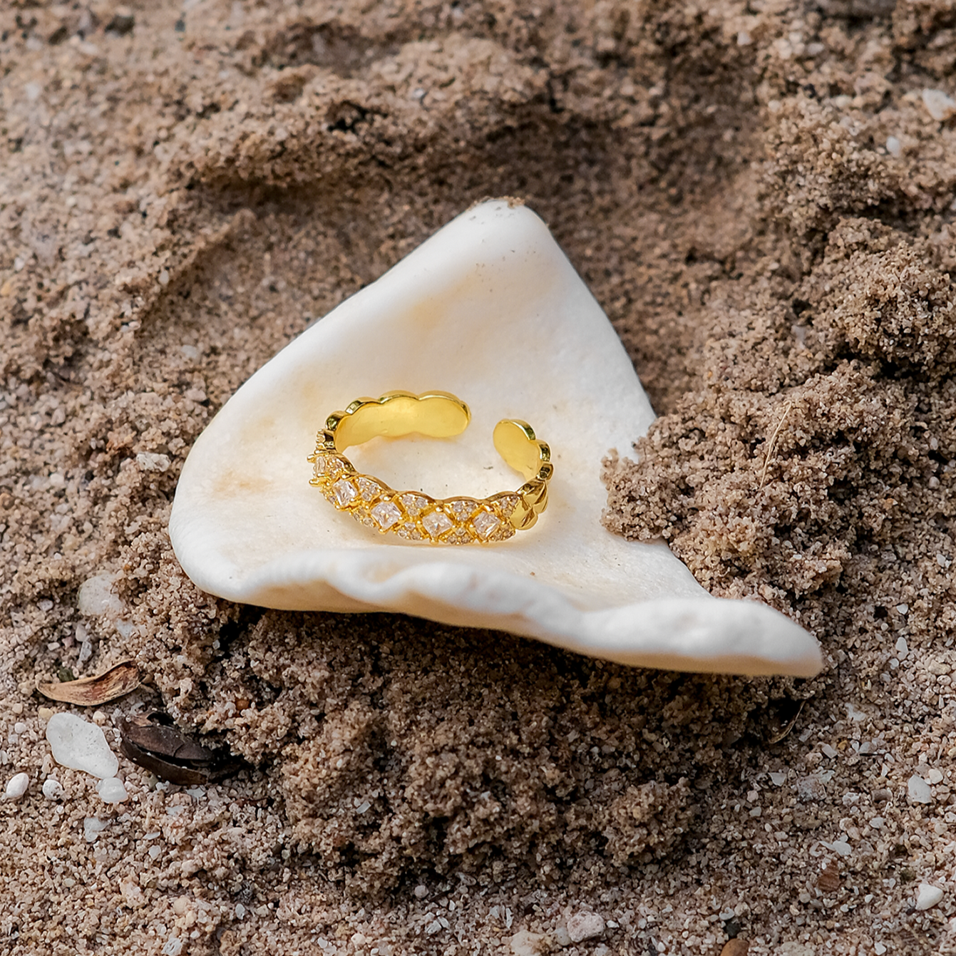 Camille Guld Mönstrad Ring