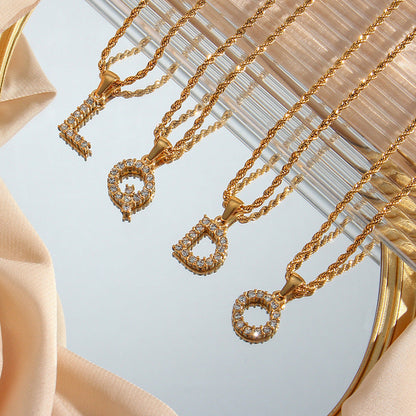 Maeve Bokstav Initial Diamanthalsband