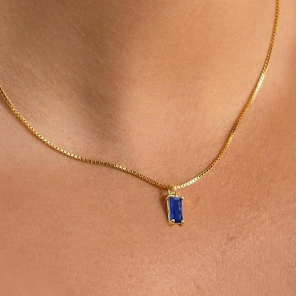 Minimalistisk Safir Hänghalsband | Vitguld