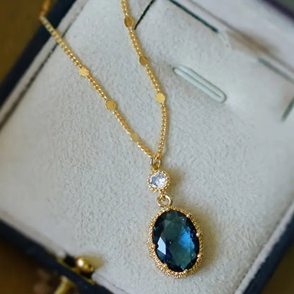Thessia Lunebray Halsband | Guld