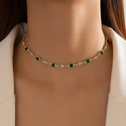 Guld Smaragd Station Halsband